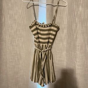 American Eagle Romper Size Small